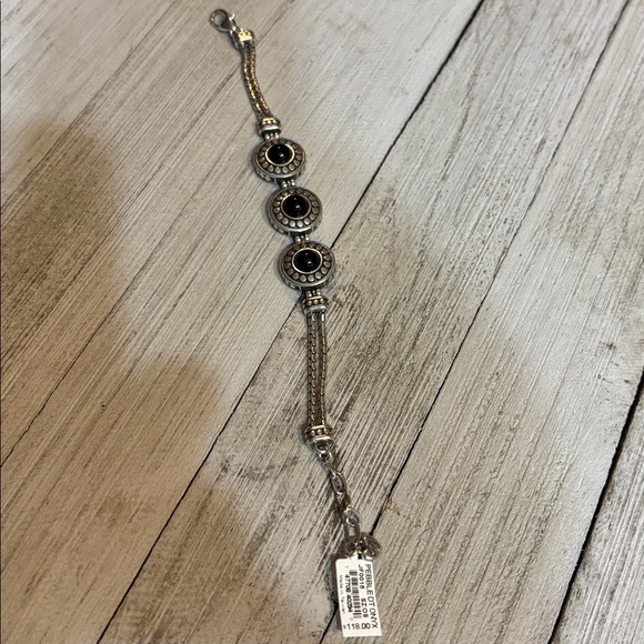 New Brighton Black Onyx Reversible Bracelet - Picture 5 of 7